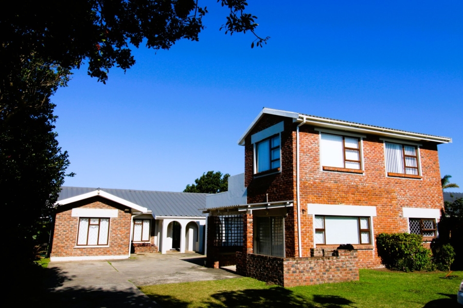 4 Bedroom Property for Sale in Gonubie Eastern Cape